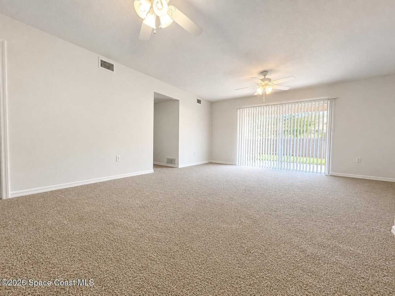 295 Provincial Dr - Photo 4 of 24