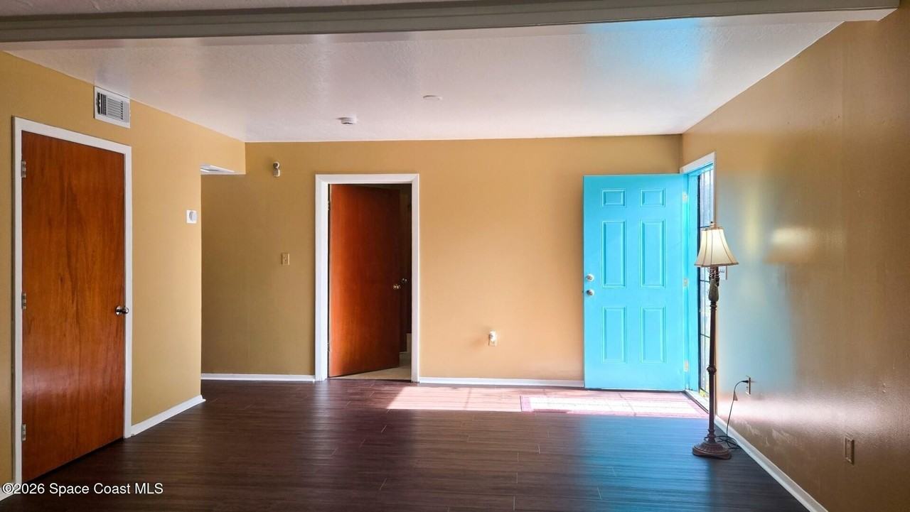 3788 W Railroad Ave - Photo 5 of 21