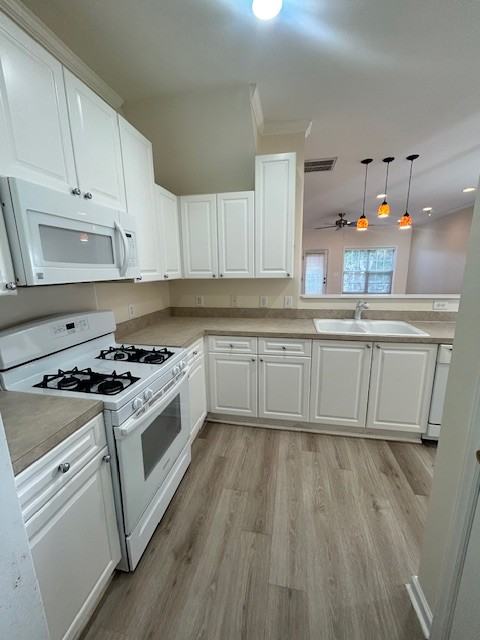 2113 Thornblade Dr #2113 - Photo 3 of 11