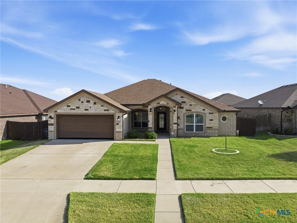6101 Cordillera Dr - Photo 2 of 33