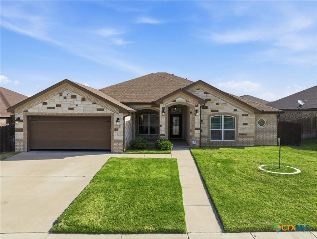 6101 Cordillera Dr - Photo 3 of 33