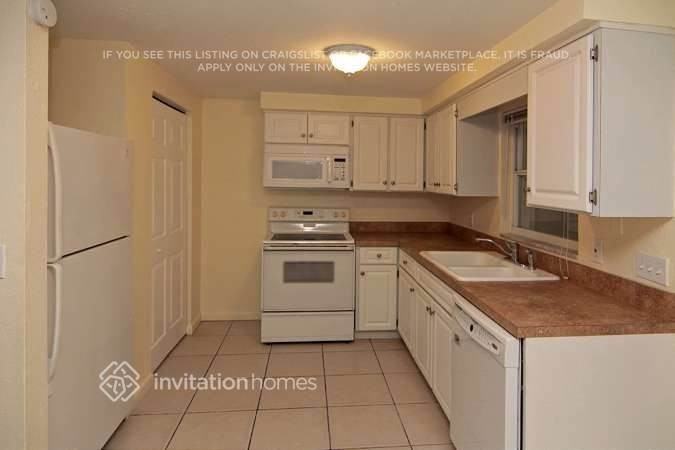 13156 120th St - Photo 7 of 16