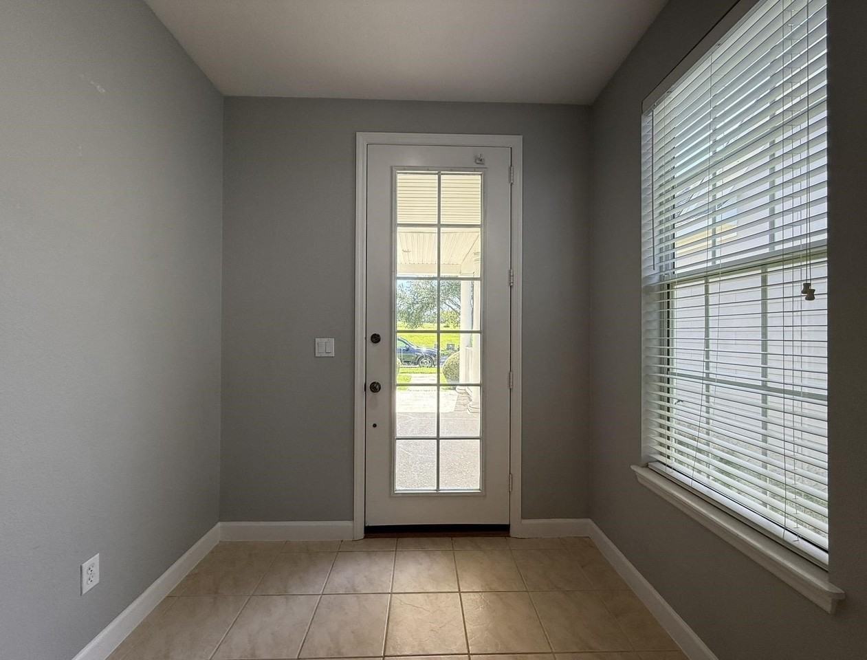 3640 Biltmore Ave - Photo 4 of 27