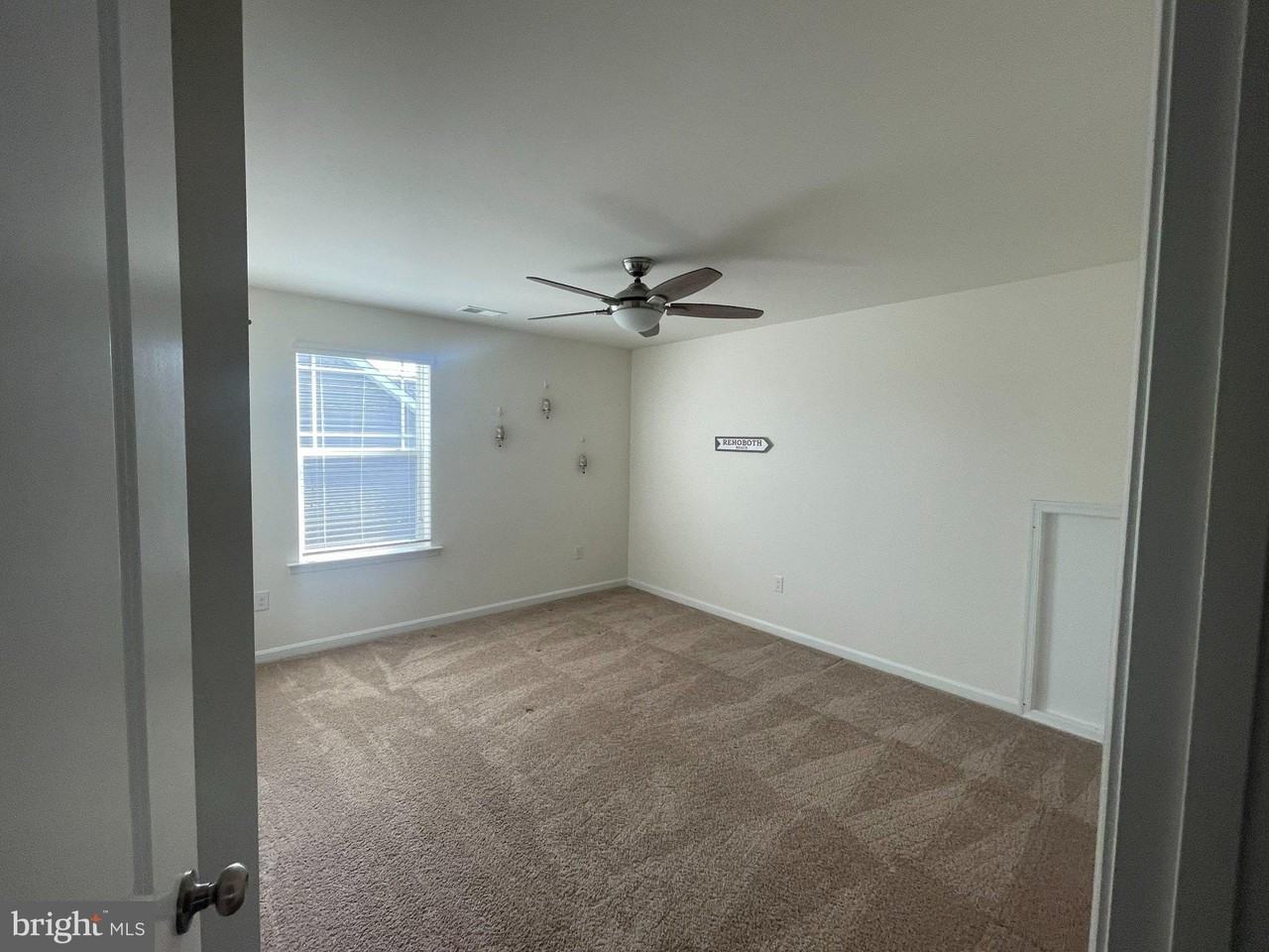 29662 Riverstone Dr - Photo 4 of 10