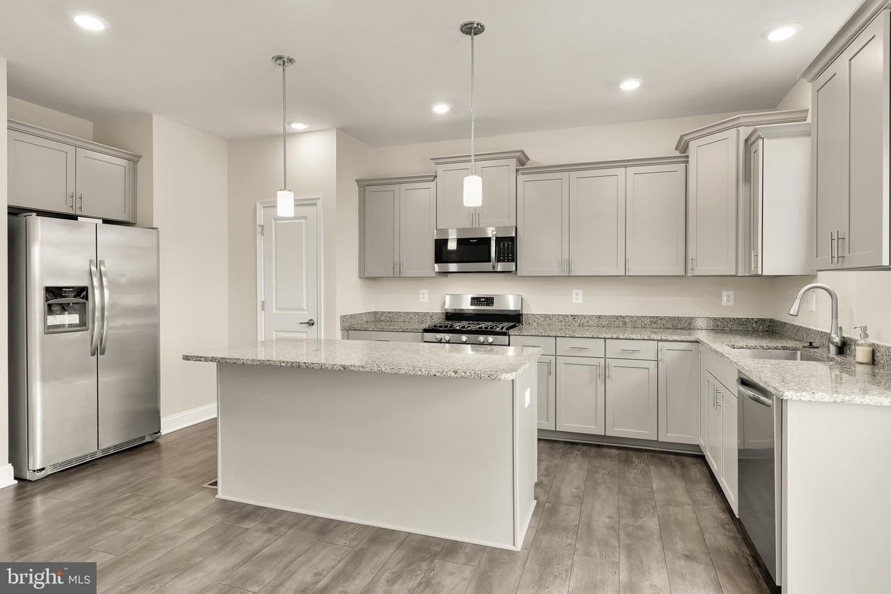 35193 Wright Way - Photo 7 of 29