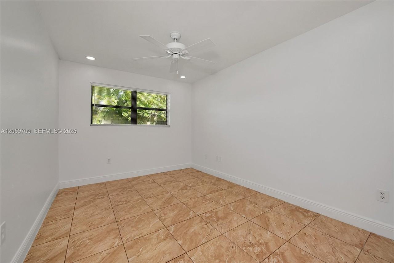 8752 Sw 145th St - Photo 6 of 6