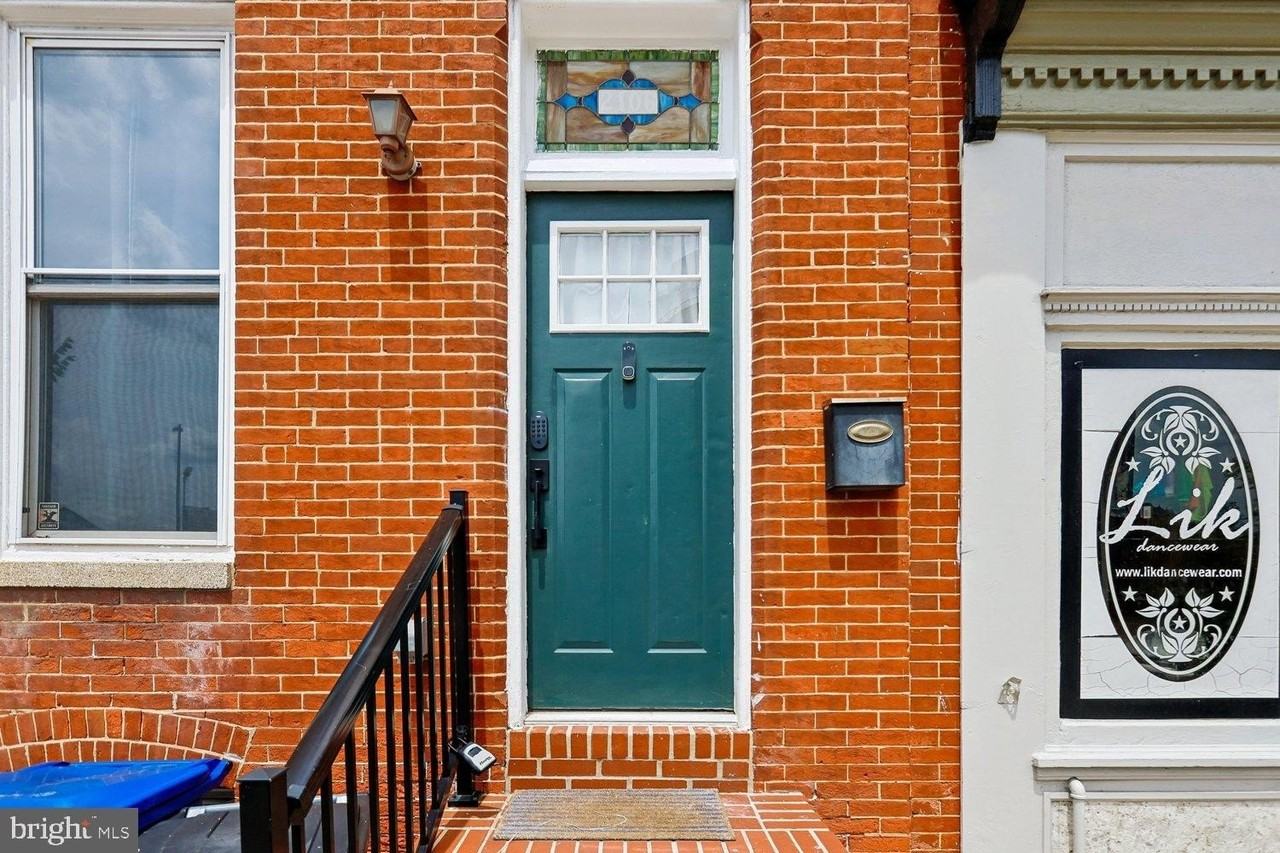 2106 Fleet St - Photo 2 of 50