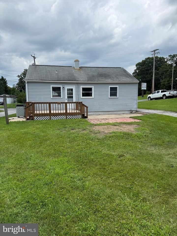 1234 Kahler Ave - Photo 2 of 14