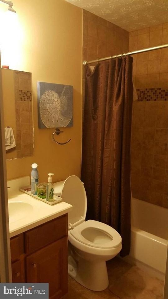 6079 Tapir Pl - Photo 3 of 11
