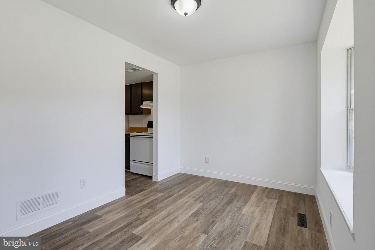 8769 Hayshed Ln #3-3 - Photo 4 of 36