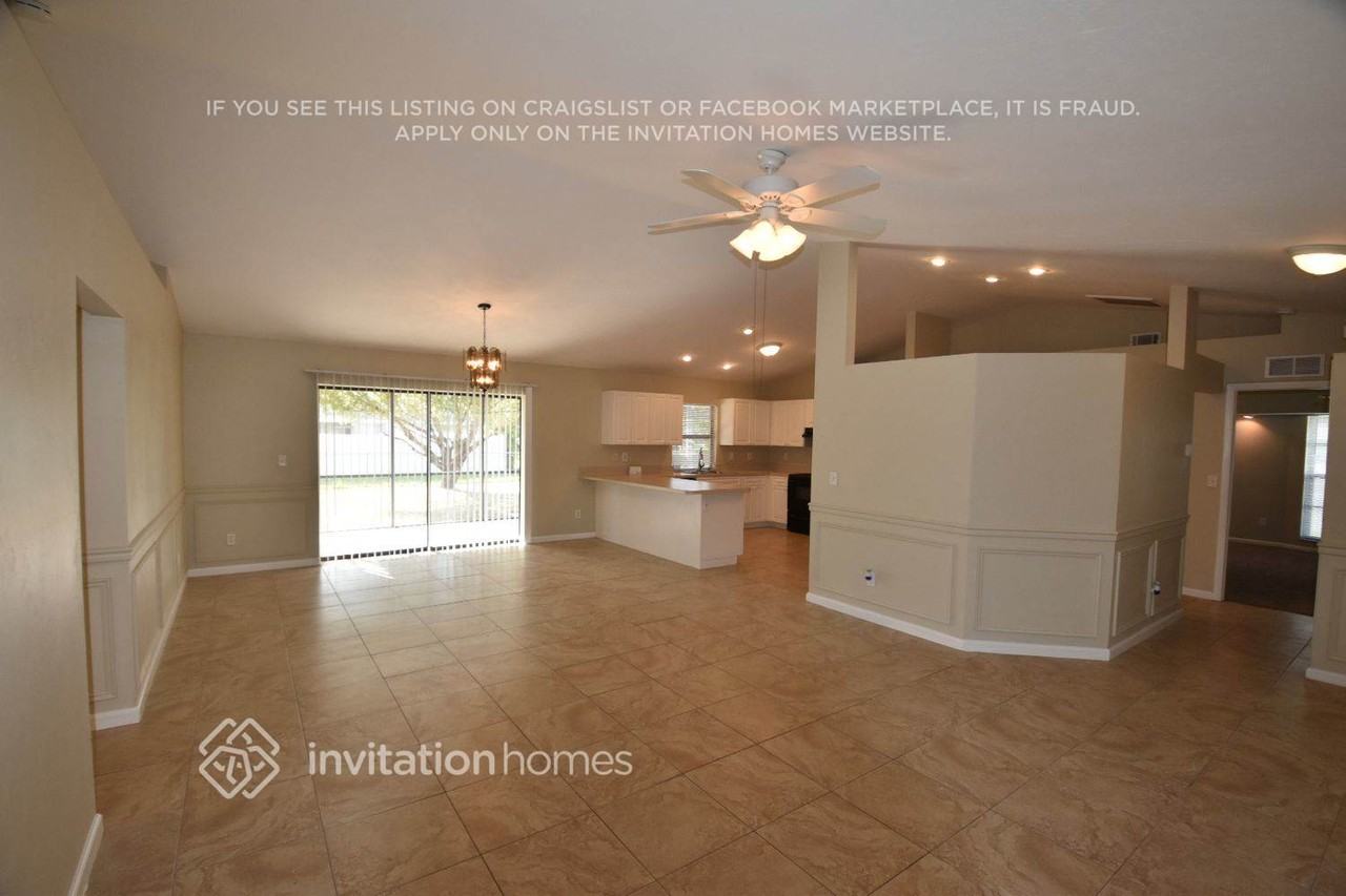 214 Se 5th Pl - Photo 2 of 14