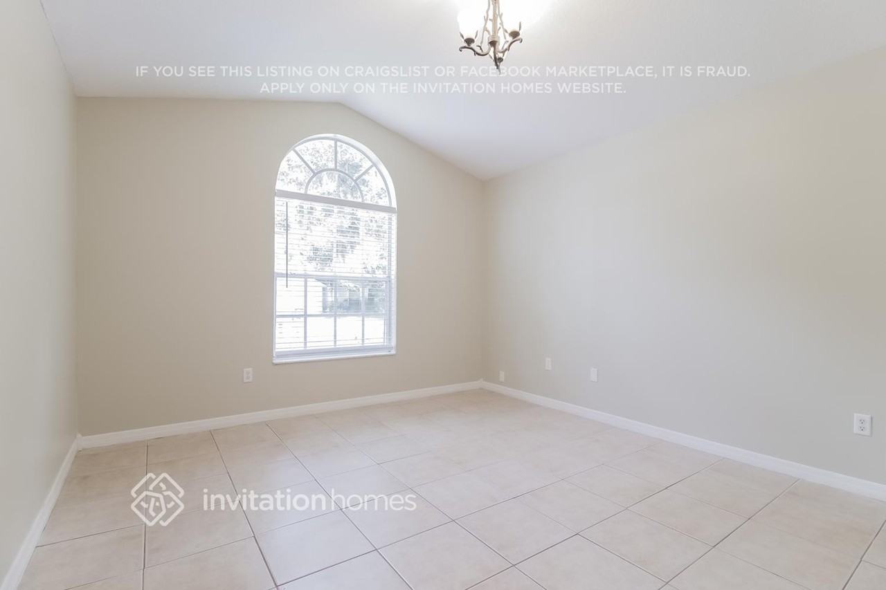 428 Lancers Dr - Photo 7 of 21