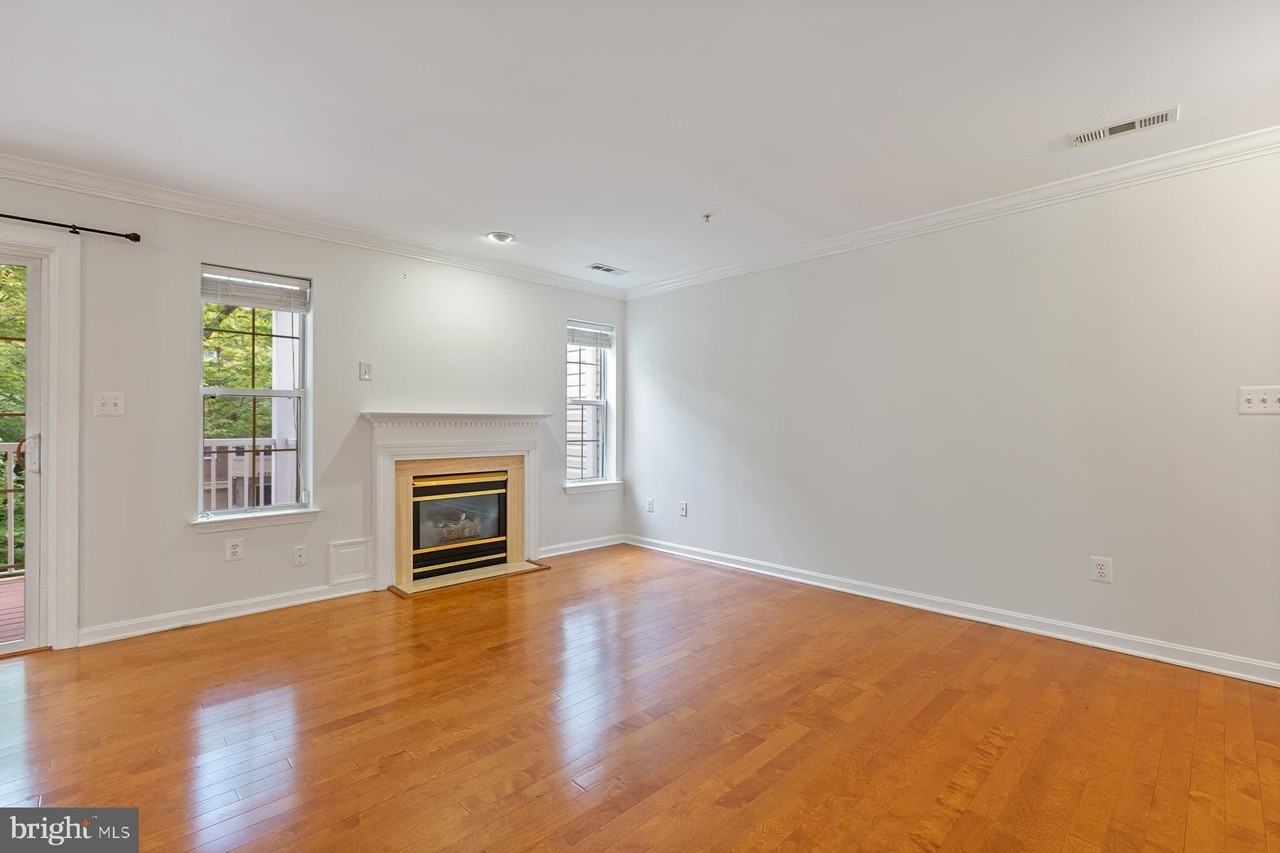 13037 Bridger Dr #1407 - Photo 5 of 34