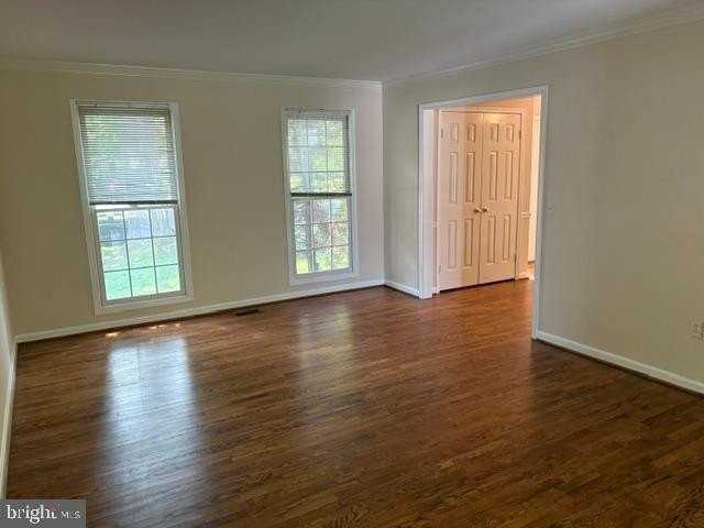 12617 Falconbridge Dr - Photo 5 of 50