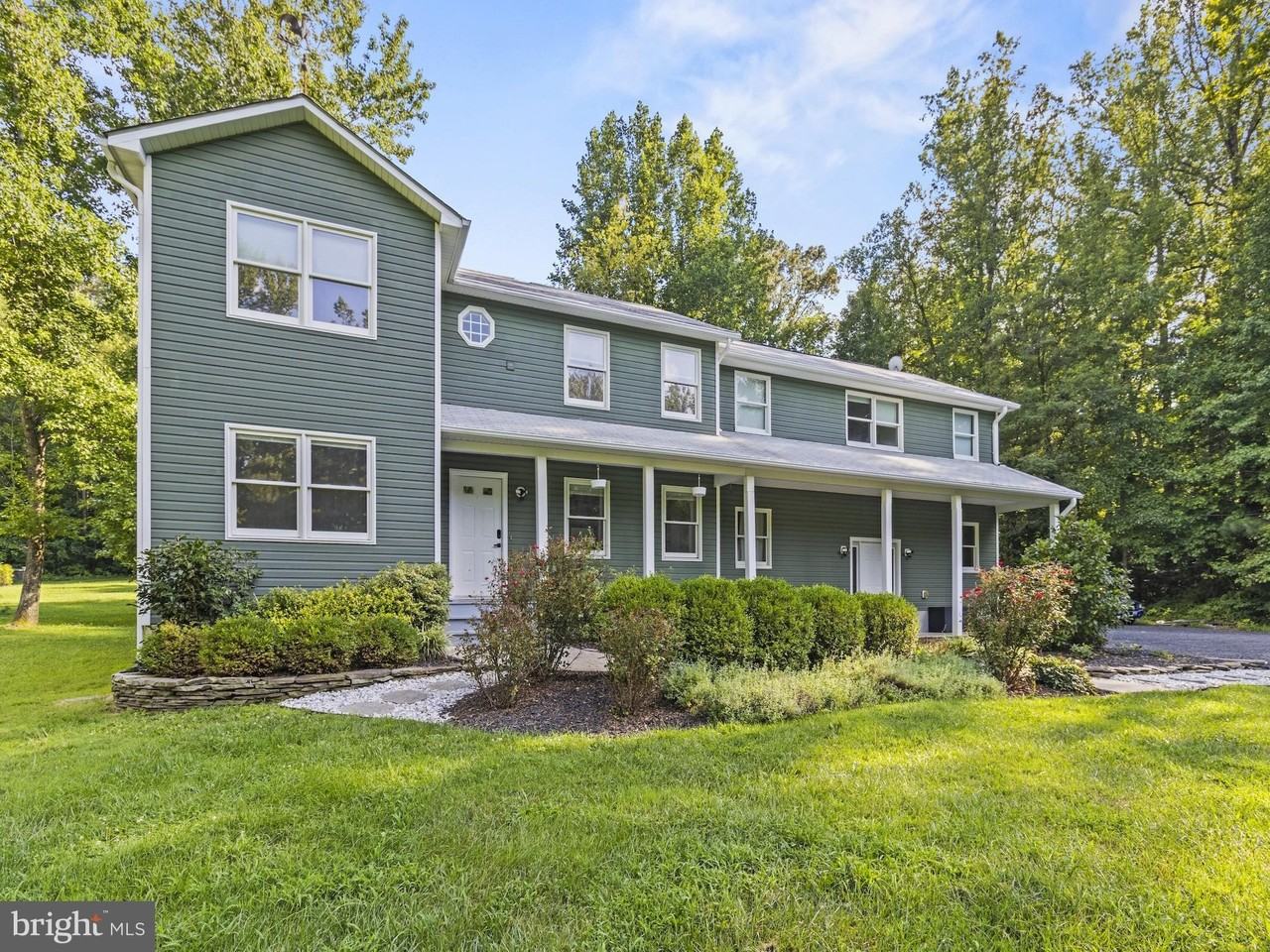 43439 Little Cliffs Rd - Photo 2 of 29