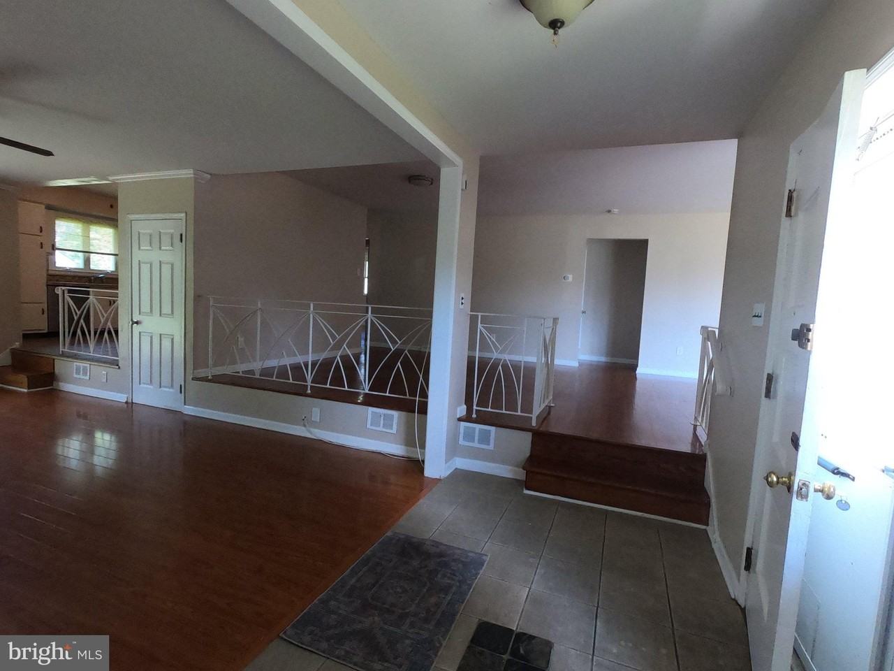 436 Suffolk Dr - Photo 7 of 39