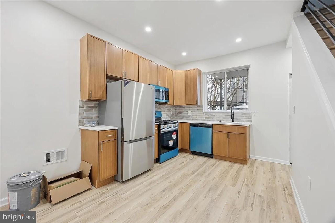 2615 Earp St - Photo 6 of 25