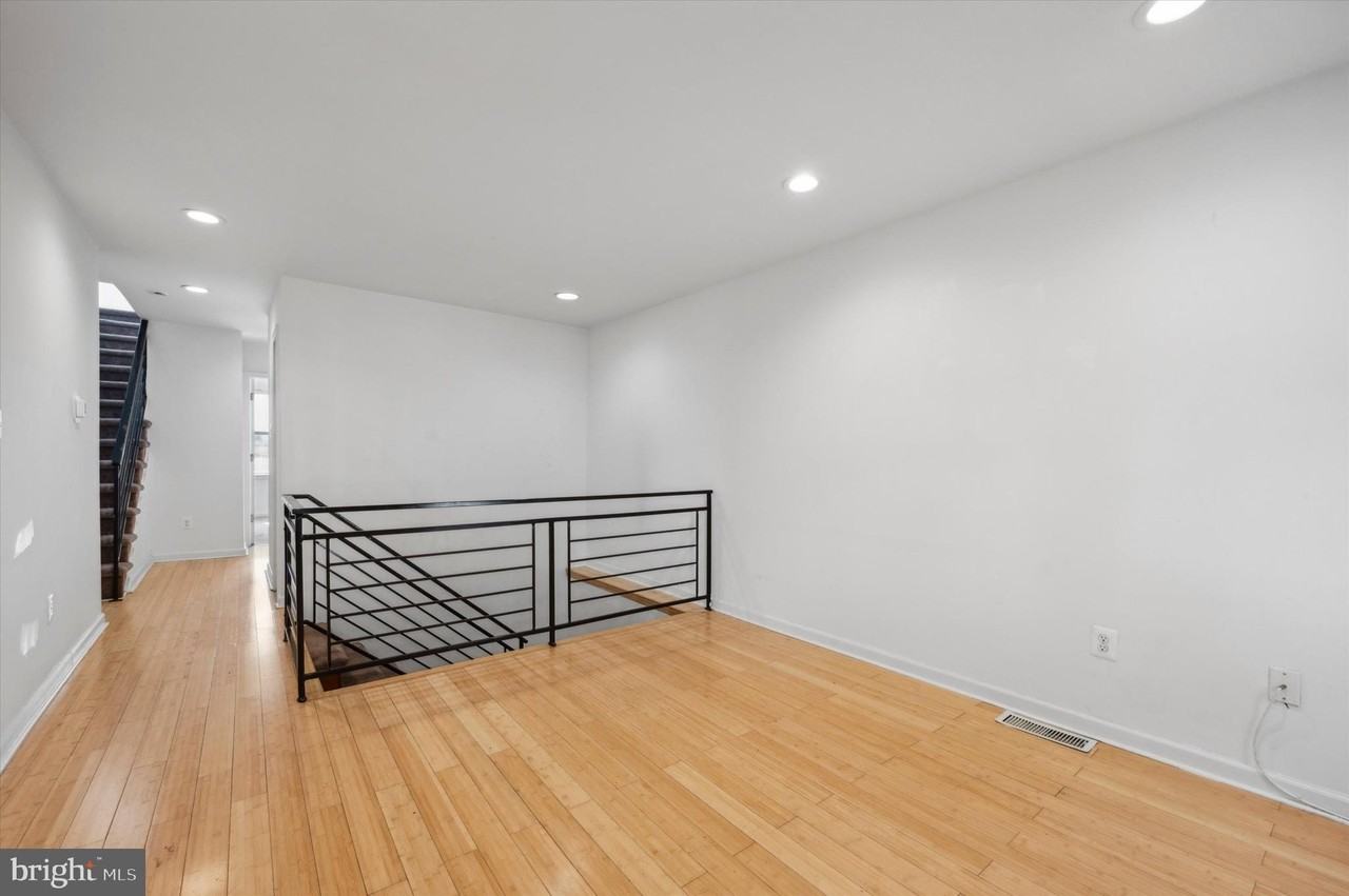 2136 Ellsworth St #1 - Photo 4 of 25