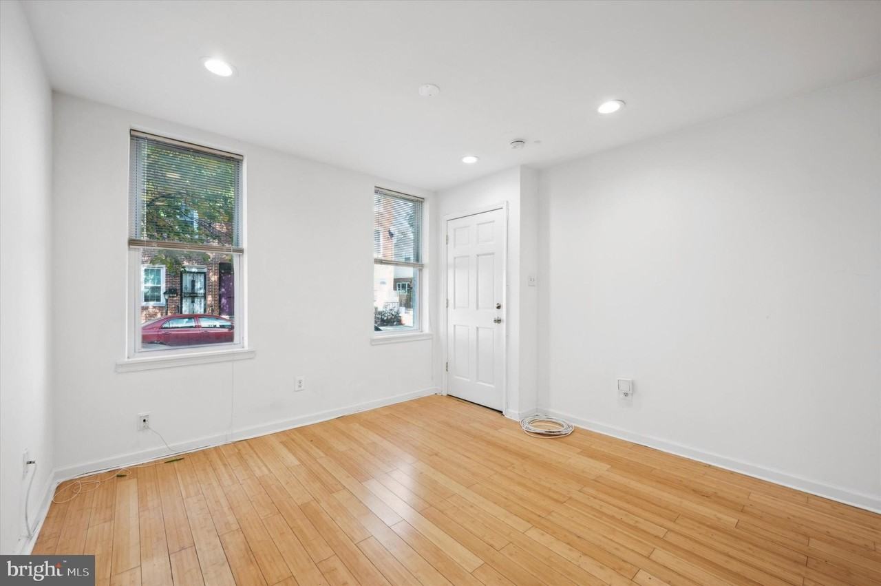 2136 Ellsworth St #1 - Photo 5 of 25