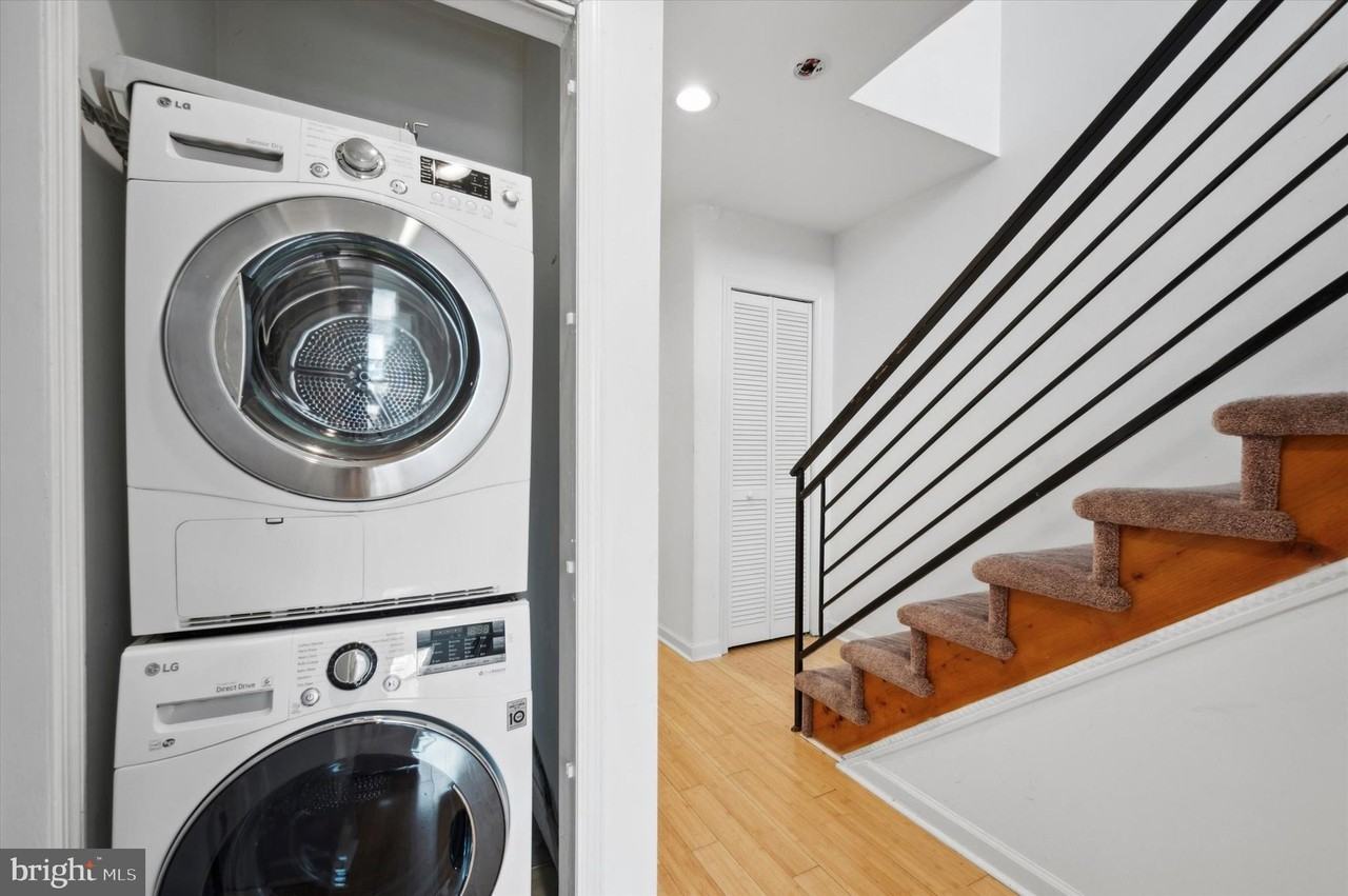 2136 Ellsworth St #1 - Photo 7 of 25