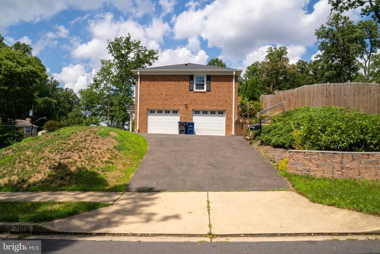 5012 Larno Dr - Photo 4 of 50