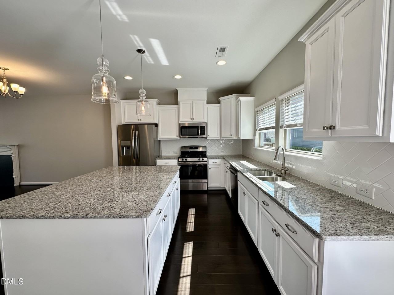 822 Richmont Grove Ln - Photo 7 of 29