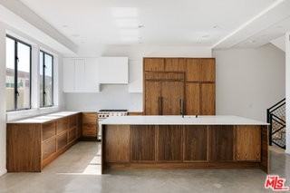 1628 1/2 Micheltorena St - Photo 2 of 8