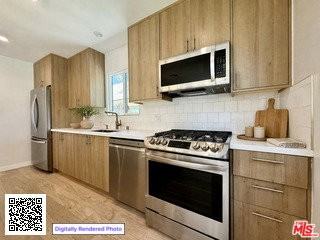 330 Parkman Ave - Photo 4 of 8