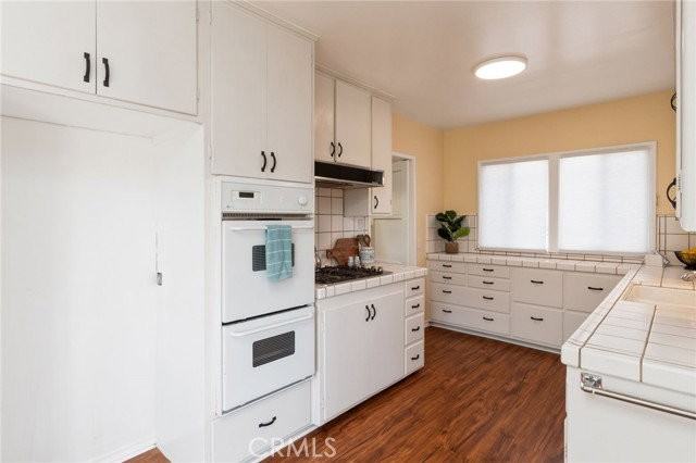 1027 S Malgren Ave - Photo 6 of 8