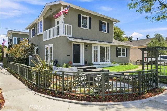 1408 Harkness St - Photo 3 of 8