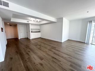 11734 Montana Ave - Photo 6 of 8