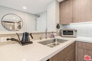 6030 Seabluff Dr #510 - Photo 5 of 8