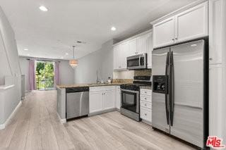 8620 Belford Ave #606 - Photo 7 of 8