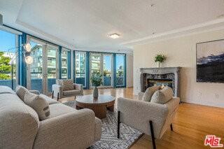 1645 Malcolm Ave #302 - Photo 6 of 8