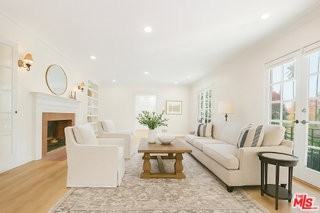500 Warner Ave - Photo 2 of 8