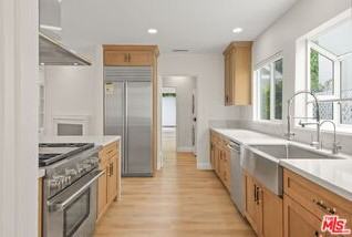 500 Warner Ave - Photo 7 of 8