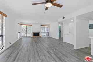 11064 La Grange Ave #4 - Photo 5 of 8
