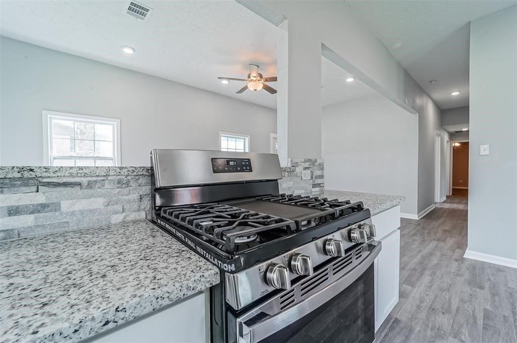 2119 67th St Street - Photo 7 of 19