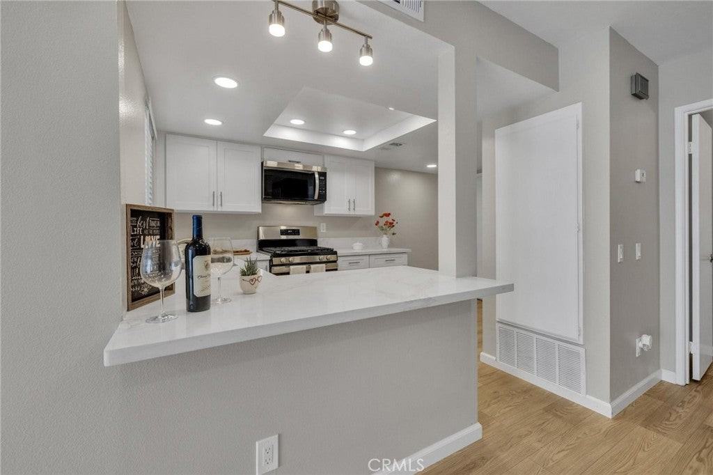 2390 W Orangethorpe Ave - Photo 5 of 25
