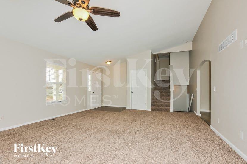 15 Glen Meadows Dr - Photo 4 of 15