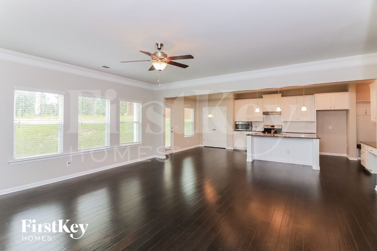 272 Persian Ivy Way - Photo 5 of 15
