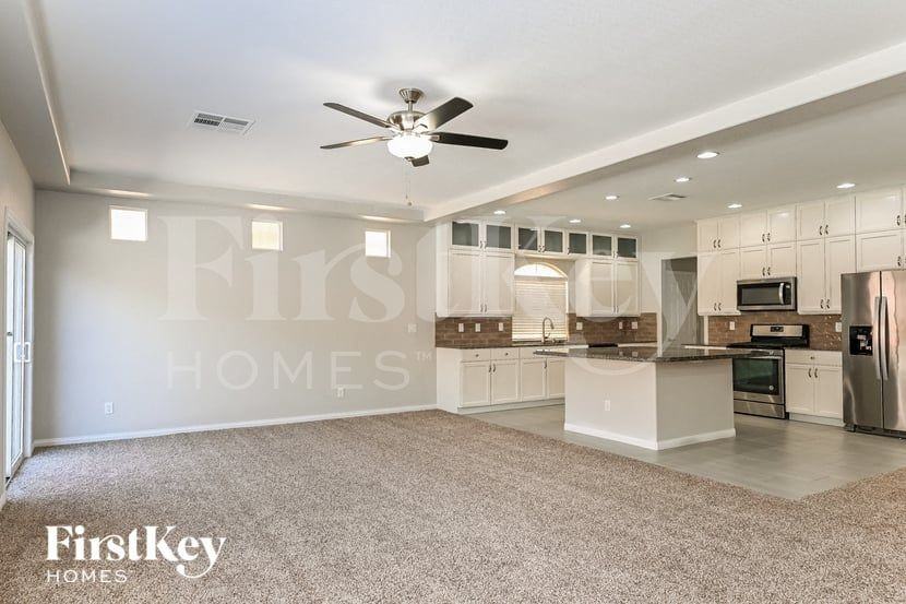 7279 River Star Ct - Photo 3 of 15