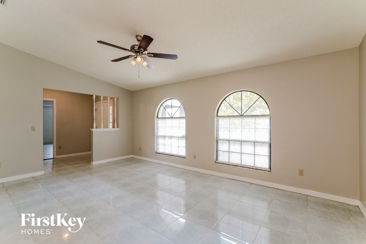 558 Murphy Ave - Photo 7 of 15