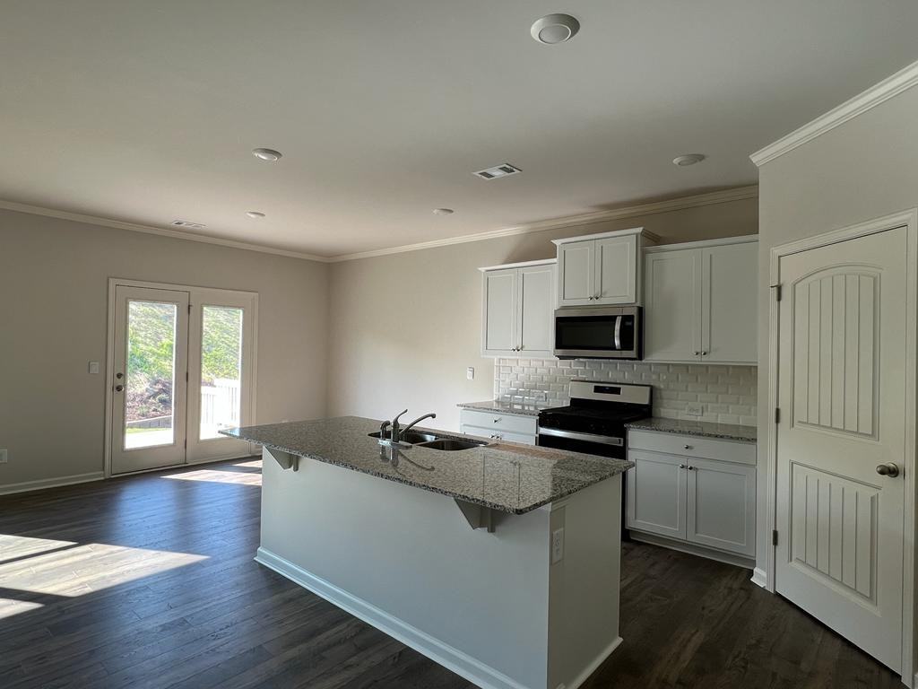 70 Berkeley Trce #LOT7 - Photo 2 of 17