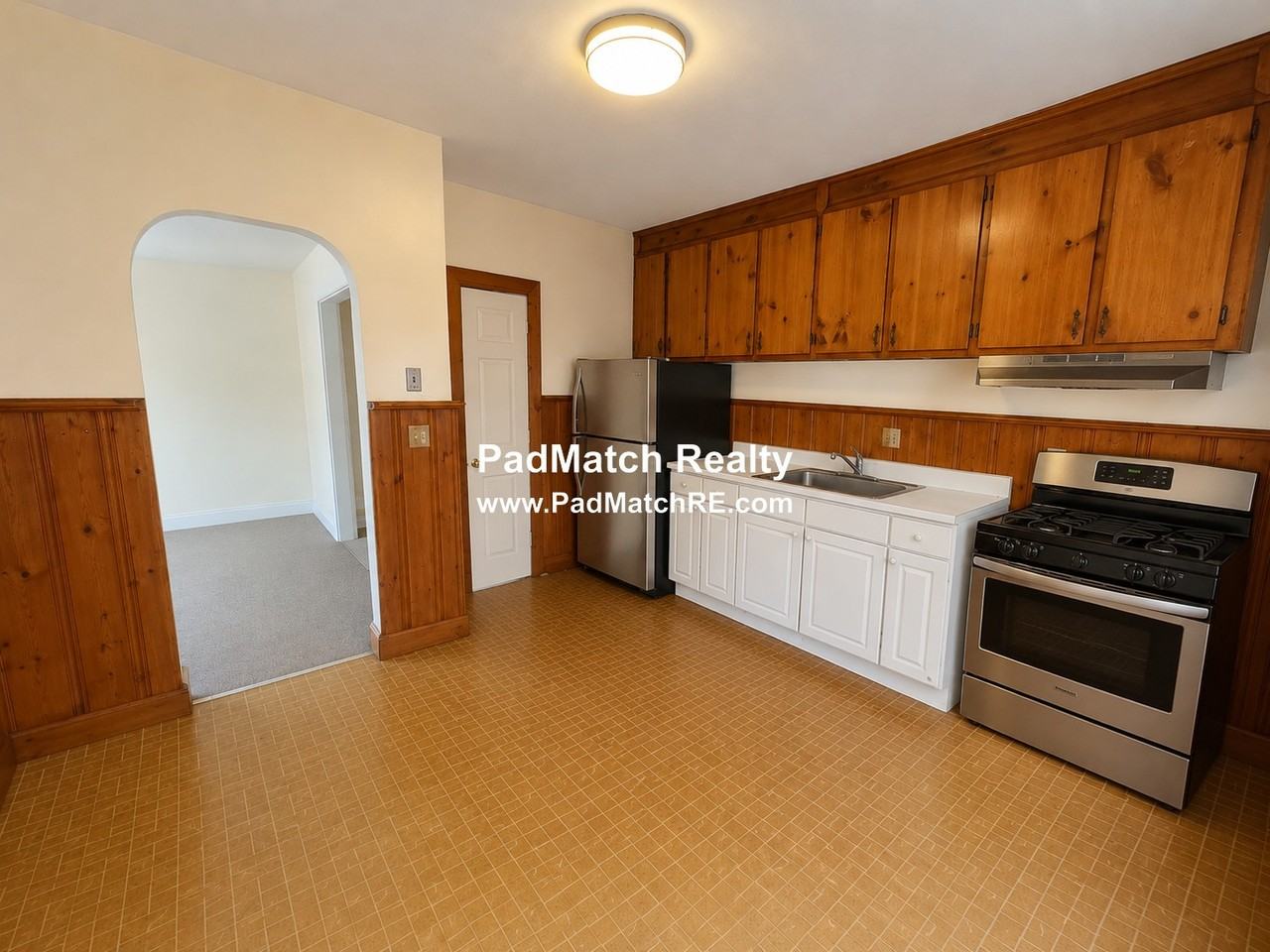 18 Mount Hood Rd #1 - Photo 3 of 25