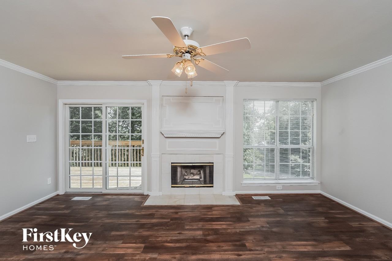 6429 Mountain Ridge Rd - Photo 2 of 15