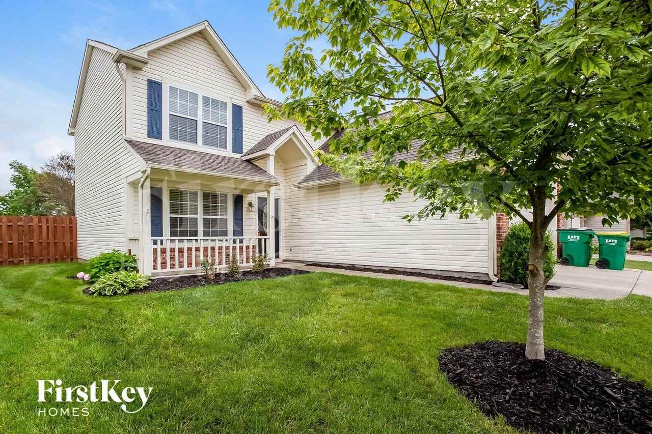 17651 Willow Creek Way - Photo 2 of 15