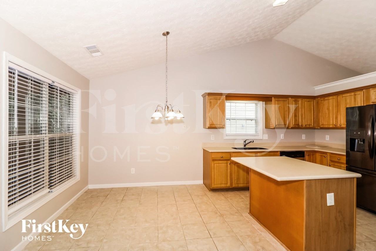 3310 Freedom Lndg Nw - Photo 6 of 15