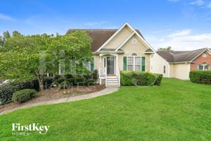 featured image of 4810 Manteo Ln