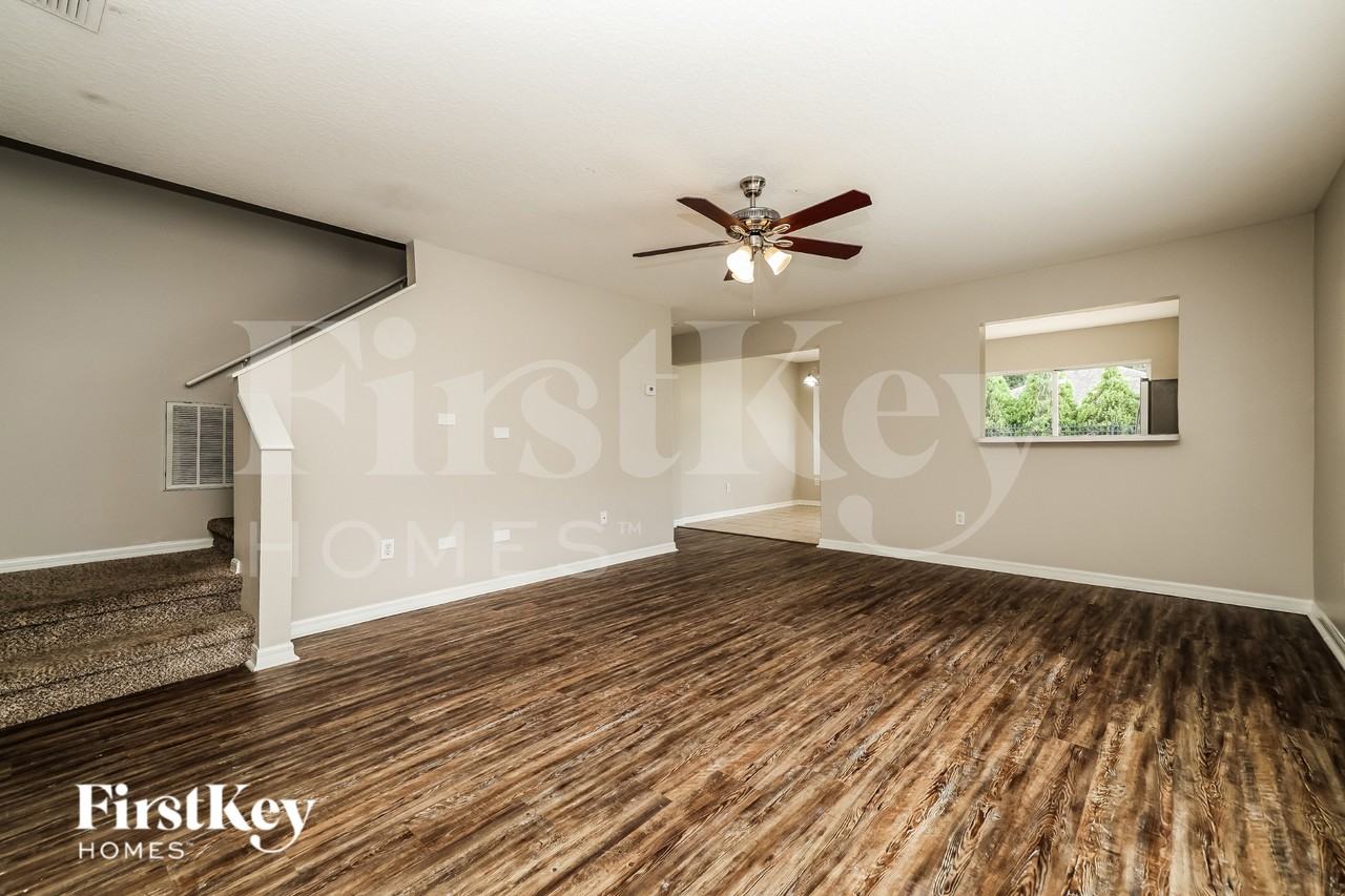 6173 Skylarkcrest Dr - Photo 3 of 19